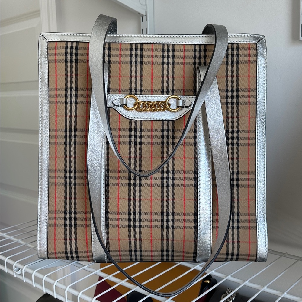 Authentic Burberry Checkered Tote Bag with Silver Accents - Picture 2 of 16